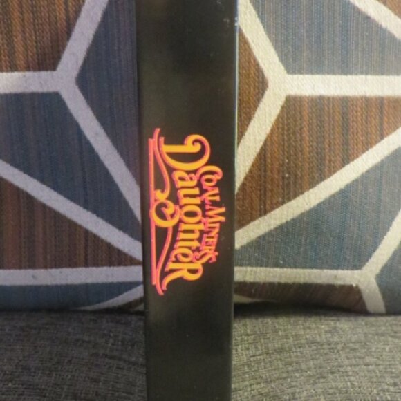 COAL MINERS DAUGHTER - 1980 - VHS (1990 Release) - Picture 3 of 9